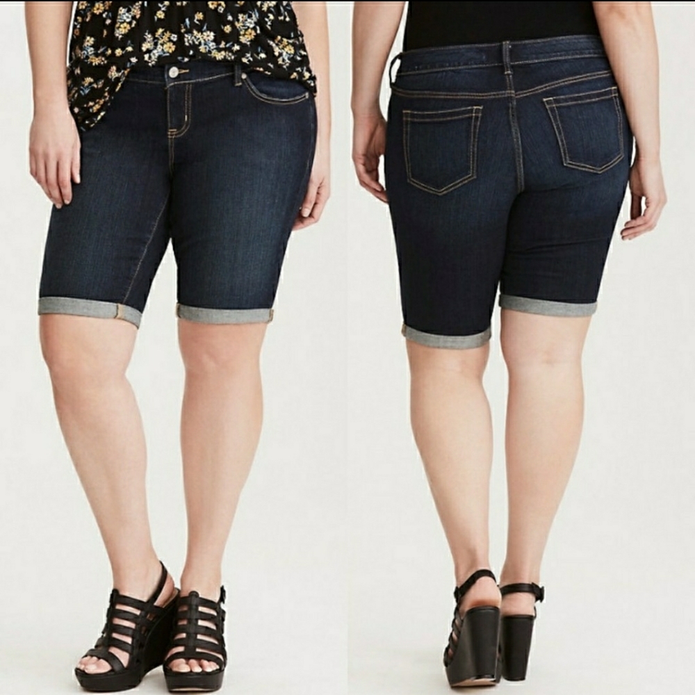 Torrid 11” Rolled Cuff Denim Skinny Bermuda Shorts